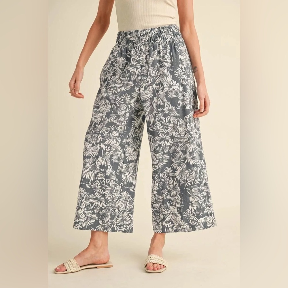 #46 NEW! Firm💕Wide-Leg Floral Print Pants in Slate Blue